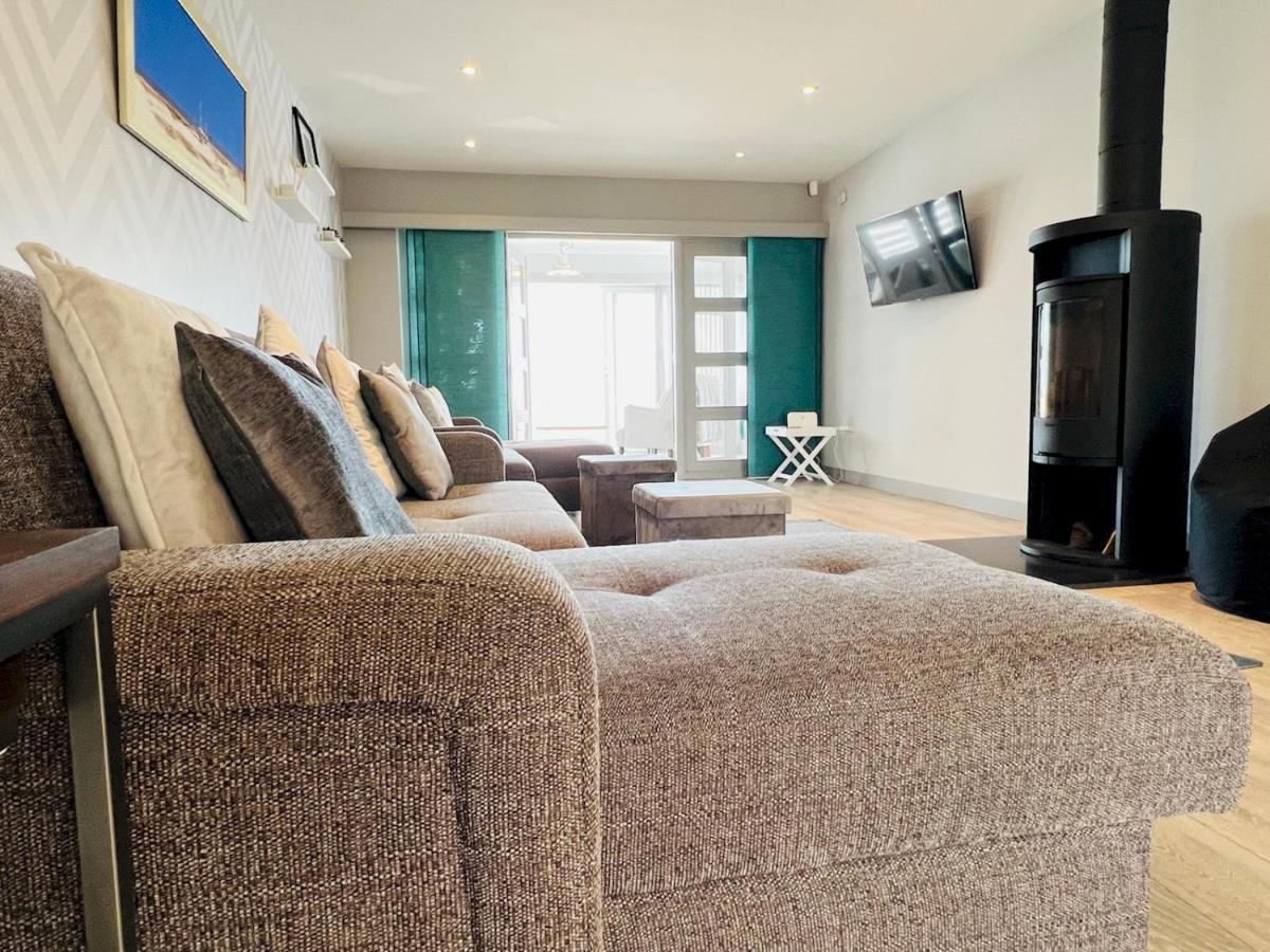 Pass The Keys Fabulous Beach Front Holiday Location Lydd Buitenkant foto